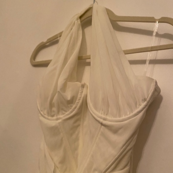 House of CB White One-Shoulder Dress - Picture 8 of 10